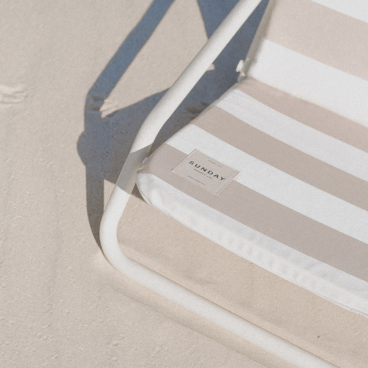Low Tide Beach Umbrella & Beach Chair Set