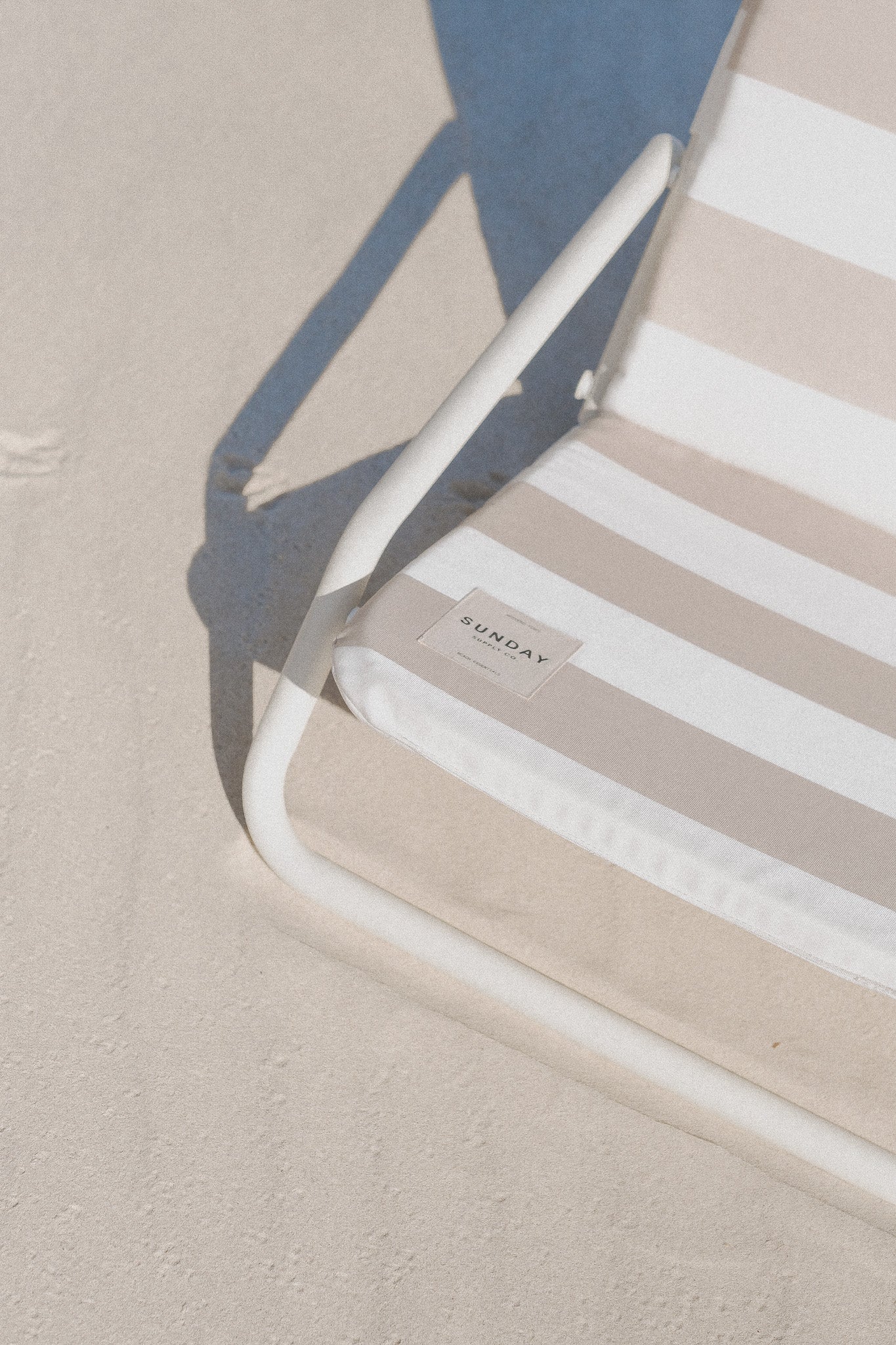 Low Tide Beach Umbrella & Beach Chair Set