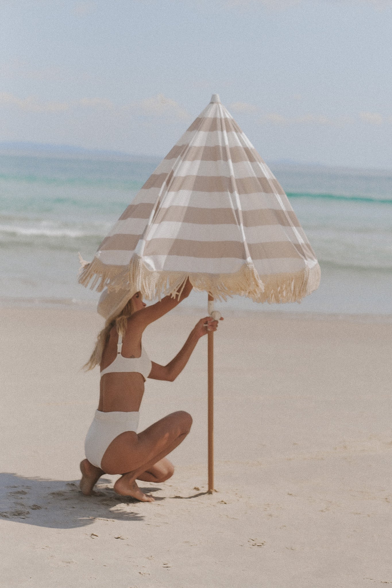 Low Tide Beach Umbrella & Beach Chair Set